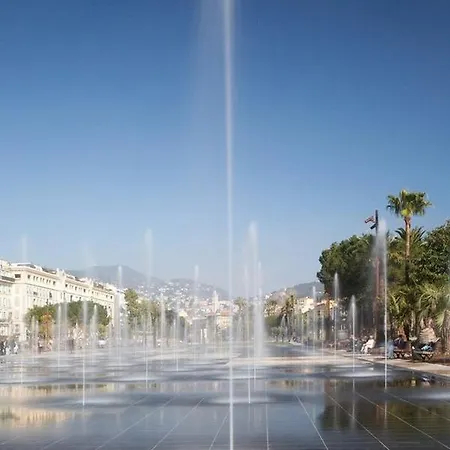 Le Rossetti 2 - F2 Lumineux, Ascenseur, Climatisation, Coeur Vieux-nice * Nice