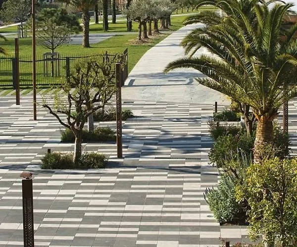 Le Rossetti 2 - F2 Lumineux, Ascenseur, Climatisation, Coeur Vieux-nice Apartment
